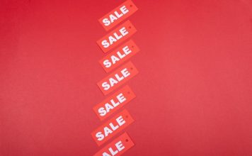 How a 28-Year-Old Achieved a $500K Net Worth by Avoiding Certain Spending Habits